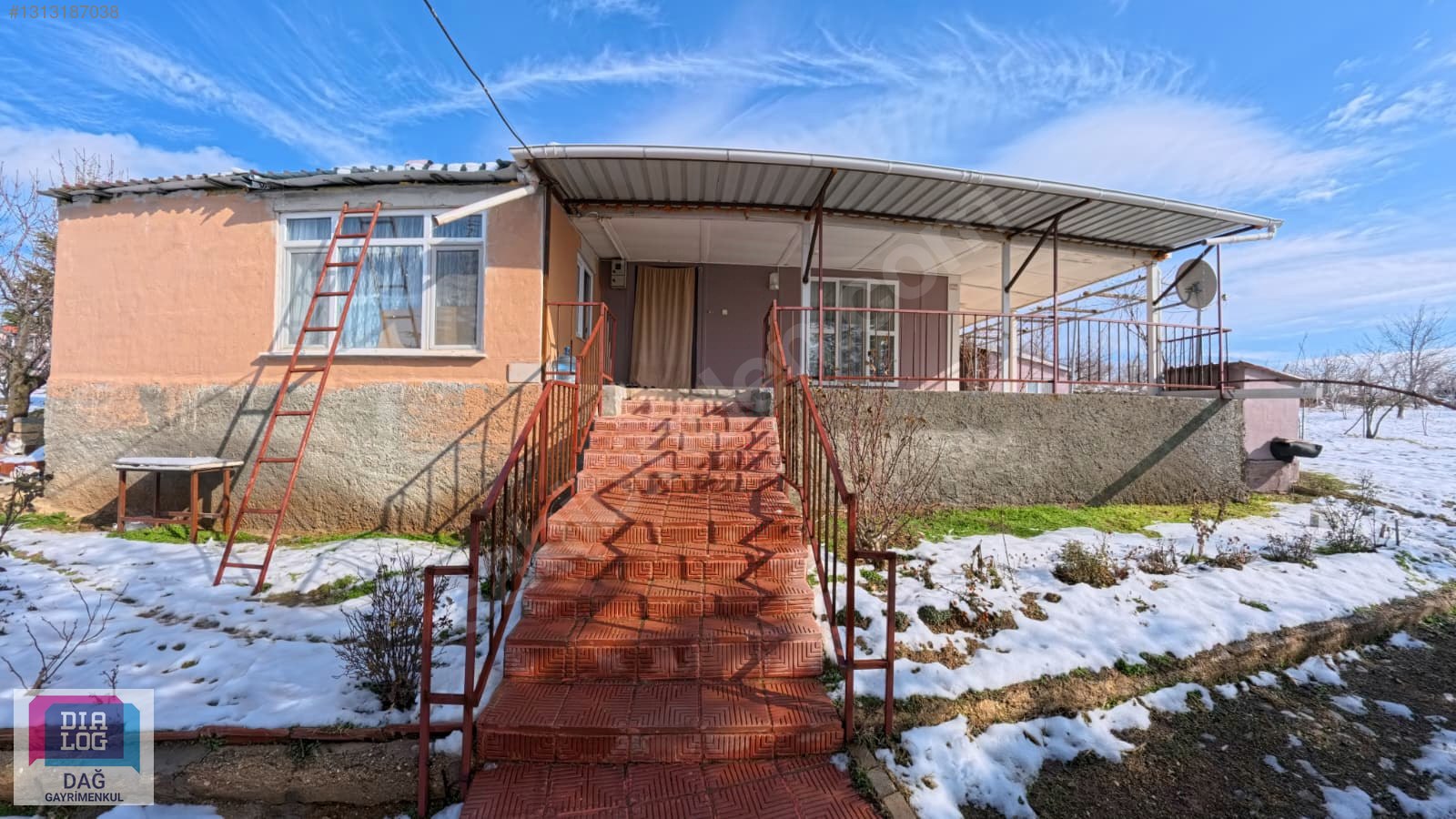 Eskişehir Ahiler'de 90 m2 Satılık Müstakil Ev ( İSKANLI )