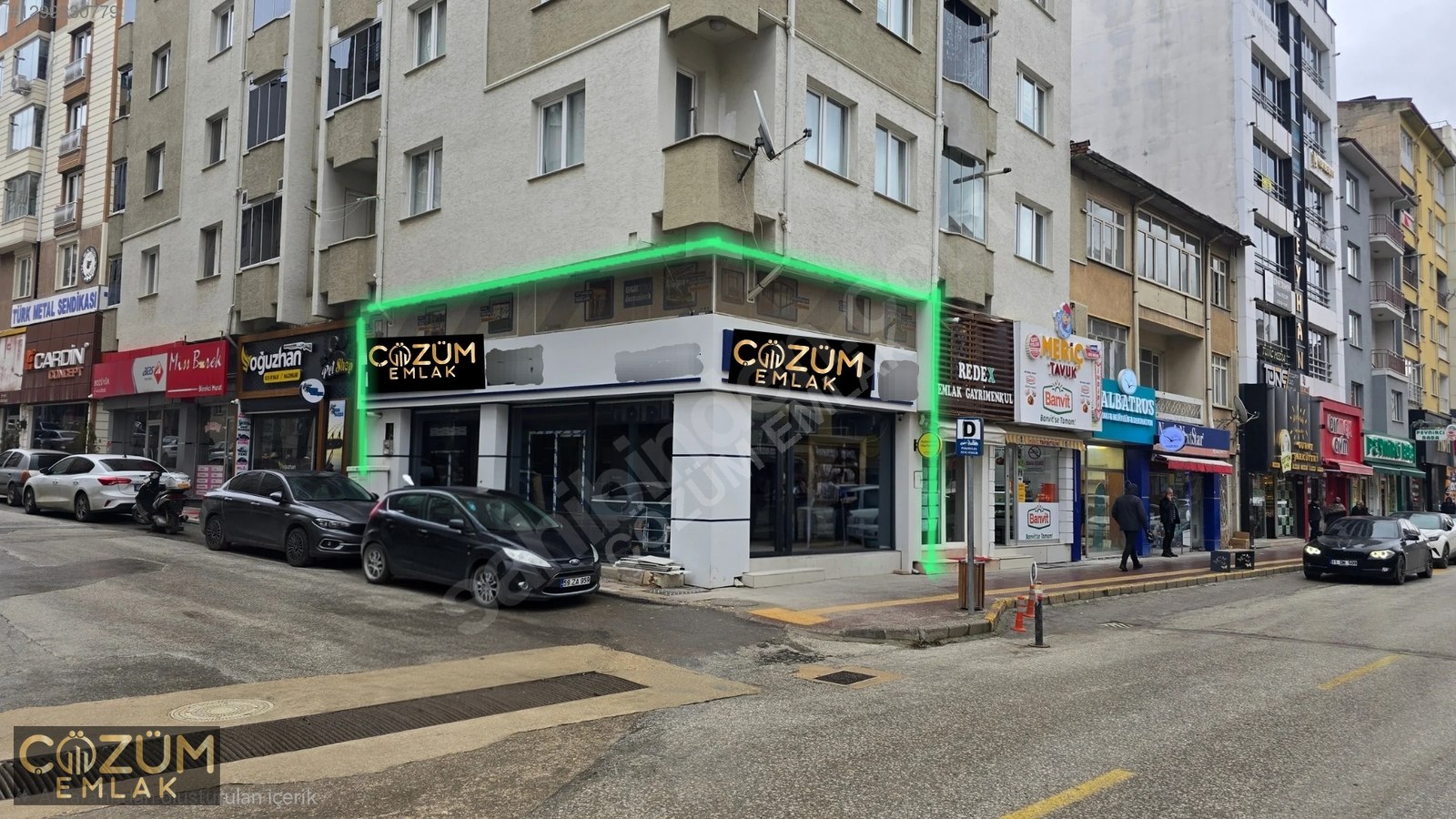 ÇÖZÜM EMLAK'TAN BOZÜYÜK İSMET İNÖNÜ CADDESİNDE KÖŞE DÜKKAN