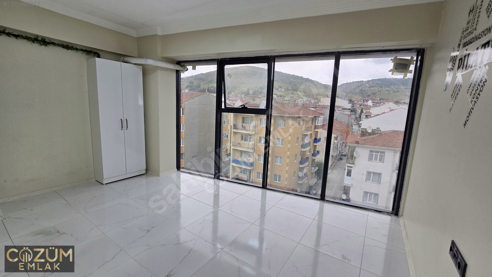 Prestijli İş Merkezinde 2+0 Ofis | Ana Cadde Üzerinde