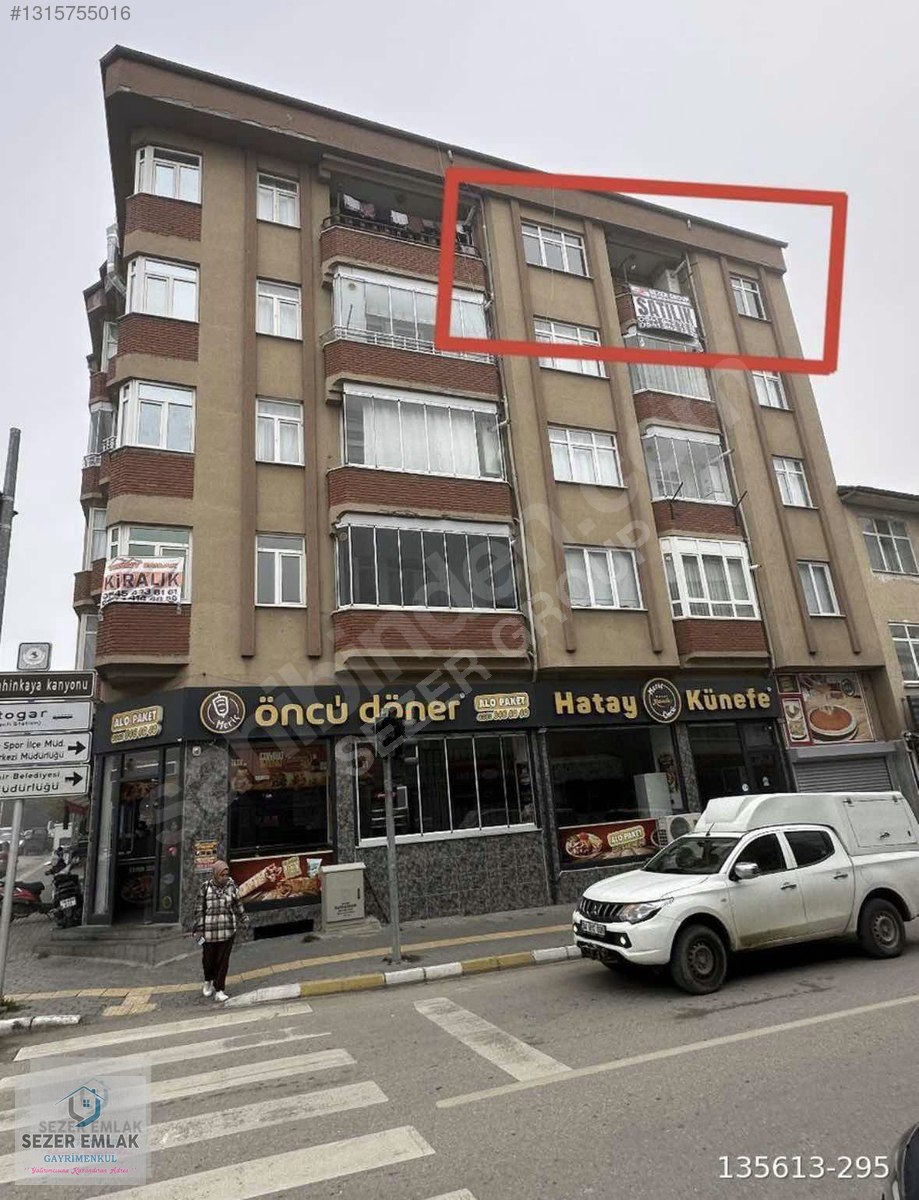 SEZER EMLAK & GAYRİMENKUL'DEN ŞEHİR MERKEZİ 125 m² 2+1 DAİRE