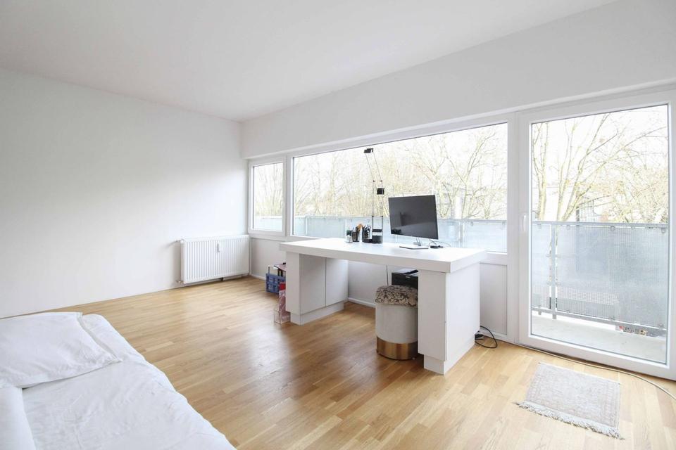 1-Room Villa for Sale — Frankfurt