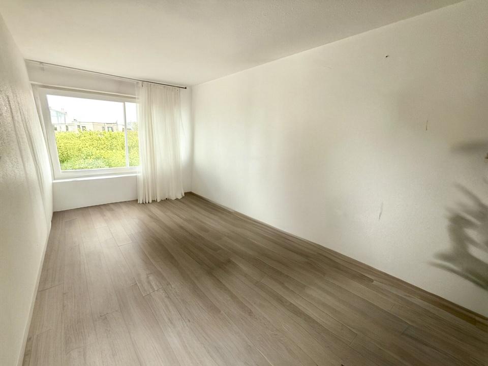 5-Room Apartment for Sale — Frankfurt