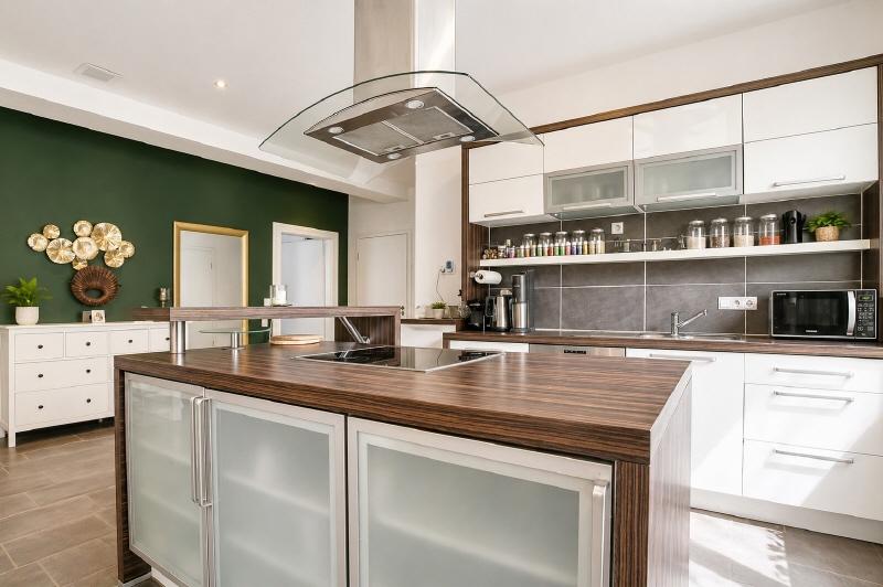 5 BR house for sale — Montenegro, Faro